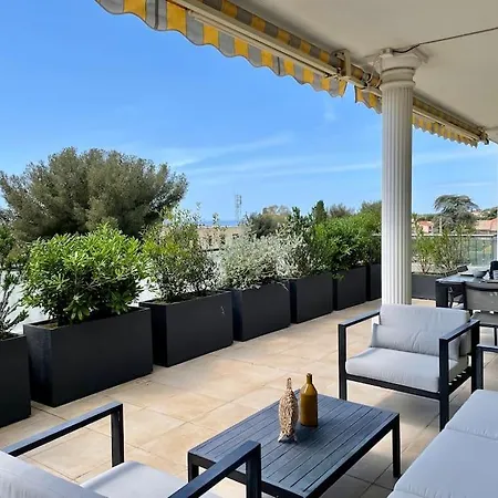 19 - Confortable Et Spacieux Apt A 10 Minutes A Pied Du Port Apartment *