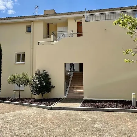 Apartment 19 - Confortable Et Spacieux Apt A 10 Minutes A Pied Du Port