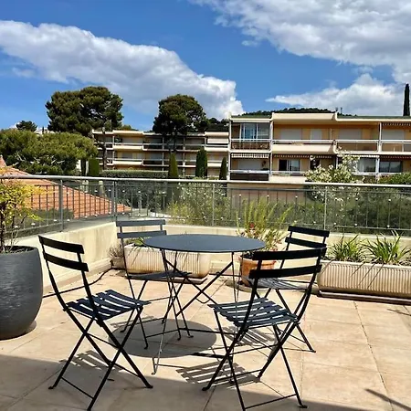 19 - Confortable Et Spacieux Apt A 10 Minutes A Pied Du Port Apartment